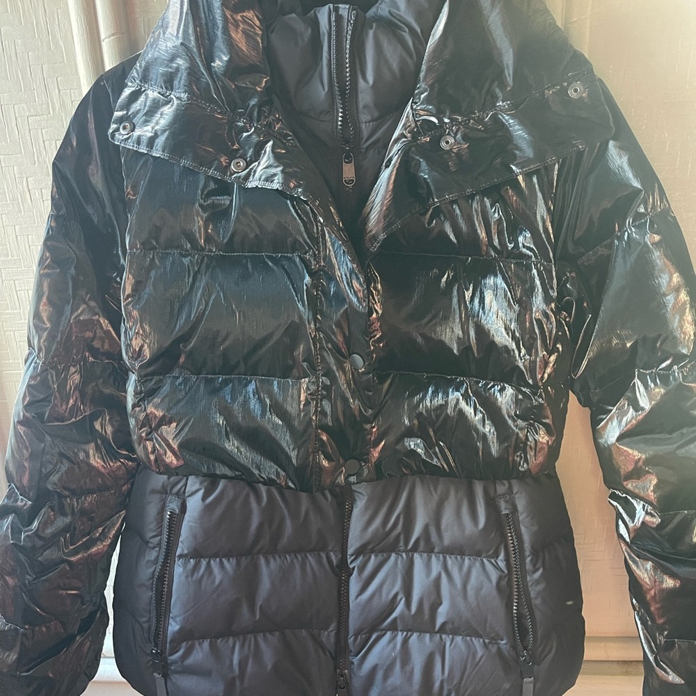 Athleta x Allyson Felix Legend Downtown Jacket Small - Picture 2 of 8